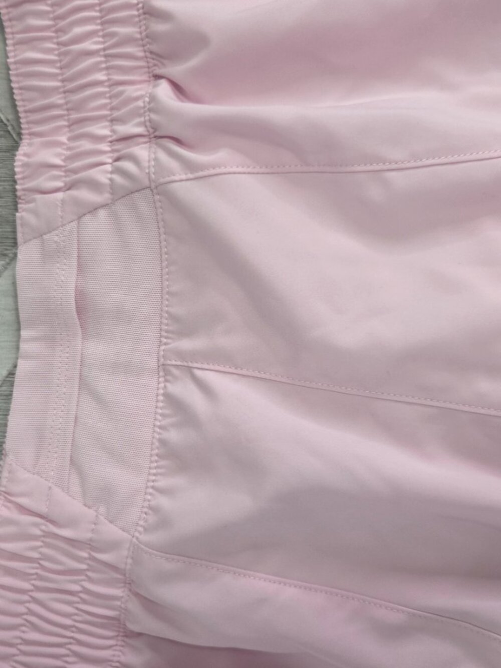 NWT Nike Women's One Dri-FIT Mid-Rise 3" Brief-Lined Shorts Pink size M - Picture 6 of 7